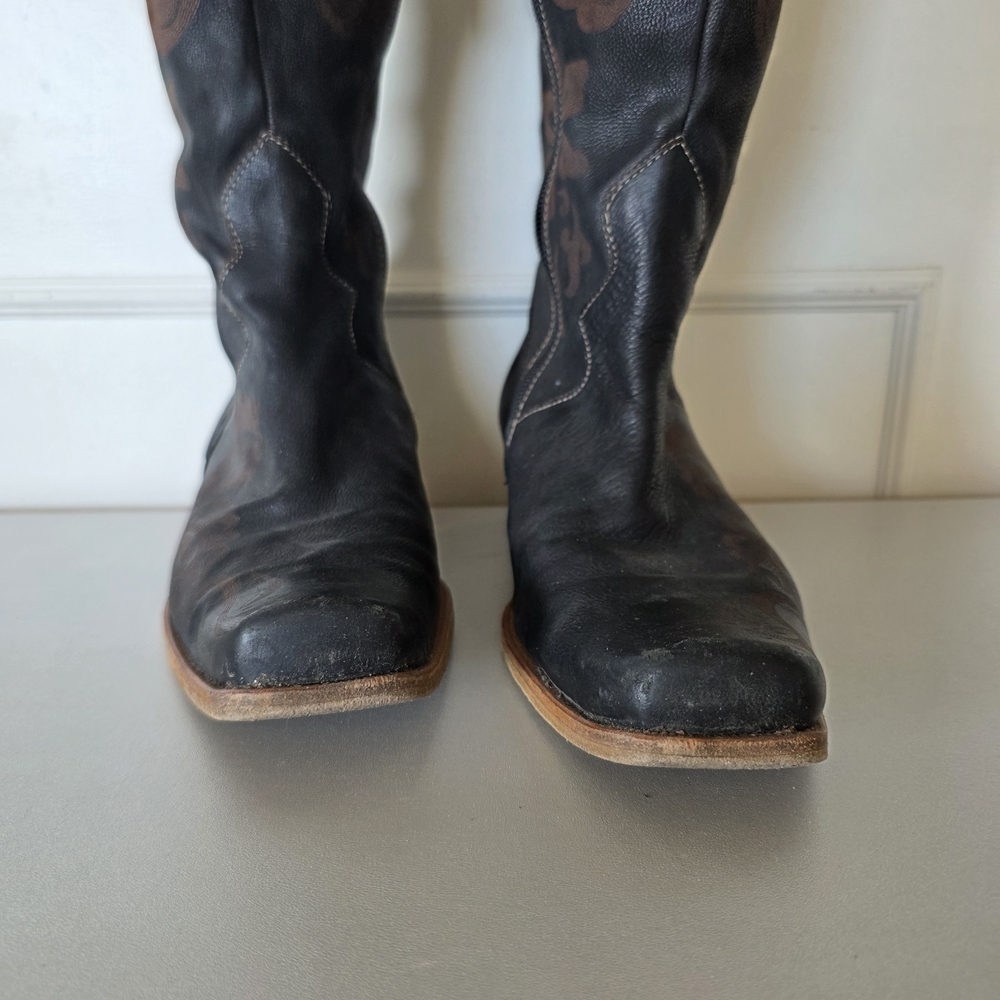 Handcrafted Black and Brown Leather Cowgirl Boots - Size 37.5 - Italian, Floral - Picture 7 of 12